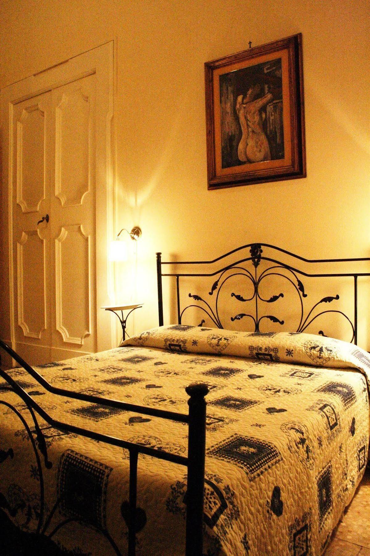 Palazzo Belli B&B Lecce Exterior photo